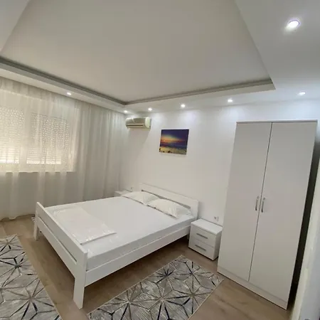 Ceka Apartments Улцинь Экстерьер фото