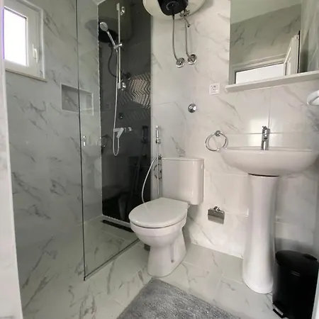 Ceka Apartments Улцинь Экстерьер фото