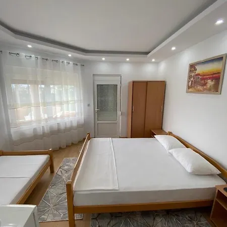Ceka Apartments Улцинь Экстерьер фото